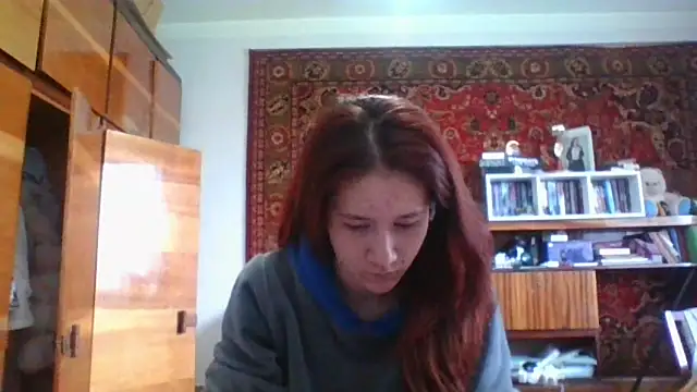 Snapshot of NickiKisinger chatting on April 10, 2026, 8:41 am NickiKisinger online show from April 10, 2026, 8:41 am