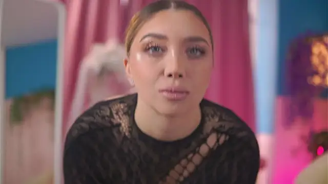 NadyaBlue online show from February 5, 2026, 10:09 am