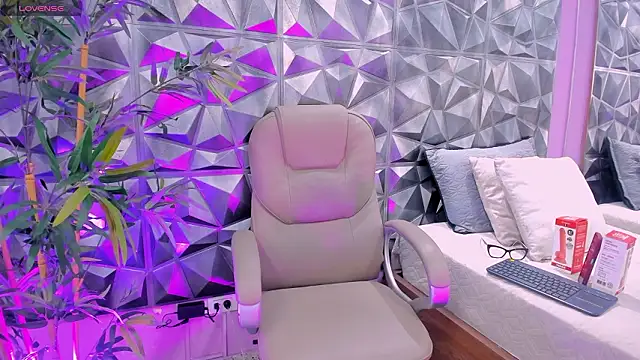 SukyBits online show from February 4, 2026, 2:01 pm