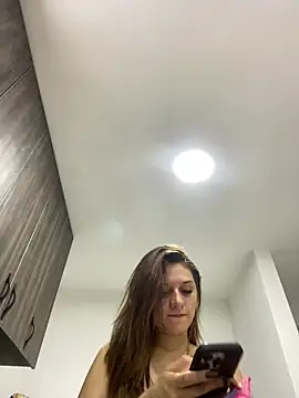 alison parkerr26 online show from March 11, 2026, 1:55 am