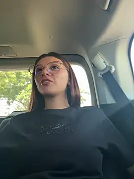 alison parkerr26 online show from March 19, 2026, 3:38 pm