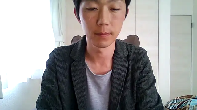 Snapshot of K0U-123 chatting on May 6, 2026, 2:19 am K0U-123 online show from May 6, 2026, 2:19 am