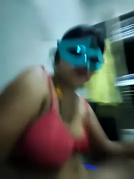 Sexy khushi19 online show from April 28, 2026, 2:33 pm