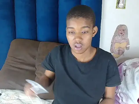 Snapshot of SexyyMandy chatting on July 25, 2026, 8:34 am SexyyMandy online show from July 25, 2026, 8:34 am