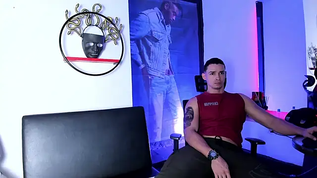 Snapshot of CRISTHIAN_WOLF1 chatting on July 18, 2026, 2:32 pm CRISTHIAN WOLF1 online show from July 18, 2026, 2:32 pm