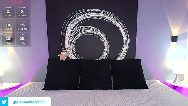 AlannaViera online show from March 3, 2026, 11:49 am