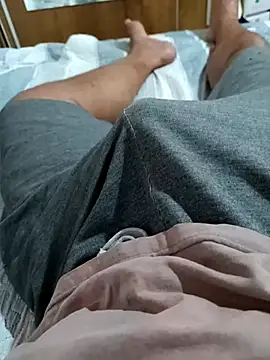 Menino-MaL online show from February 10, 2026, 10:52 am