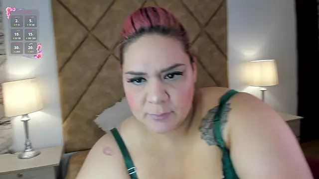 Snapshot of SilvanaBombshell chatting on July 28, 2026, 12:12 pm SilvanaBombshell online show from July 28, 2026, 12:12 pm