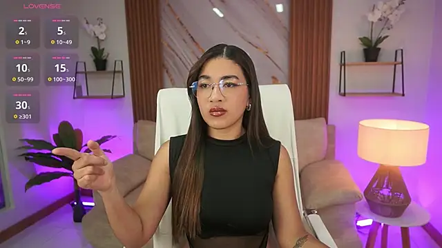 IvyGrabes online show from February 23, 2026, 7:00 pm