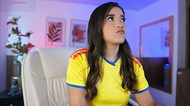 IvyGrabes online show from June 23, 2026, 7:12 pm