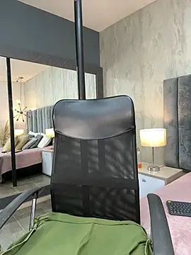 SofiaRivero online show from February 21, 2026, 8:32 pm