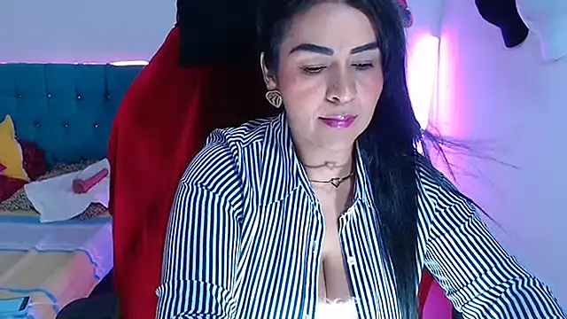 Snapshot of hotsweet-69 chatting on April 16, 2026, 4:57 am hotsweet-69 online show from April 16, 2026, 4:57 am