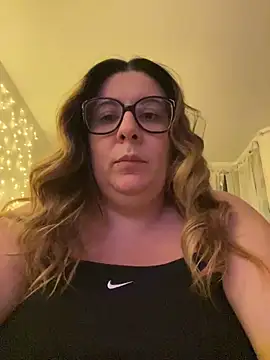 Snapshot of JasmineGlow7 chatting on March 25, 2026, 11:00 pm JasmineGlow7 online show from March 25, 2026, 11:00 pm