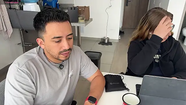 Sofii n Diego online show from February 4, 2026, 4:35 pm