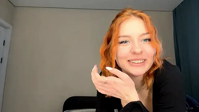 LuxuryRita online show from February 5, 2026, 11:59 am