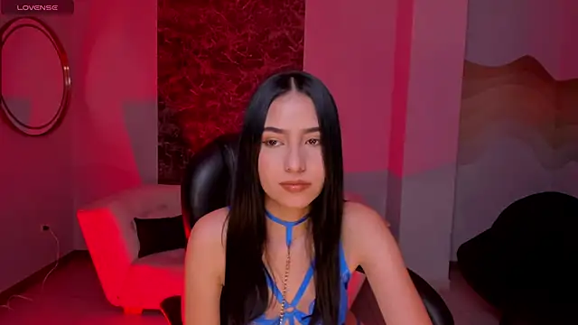 LucieMartin online show from May 13, 2026, 8:38 pm