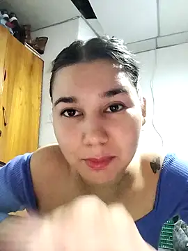Snapshot of Merliah_1 chatting on April 17, 2026, 1:14 pm Merliah 1 online show from April 17, 2026, 1:14 pm