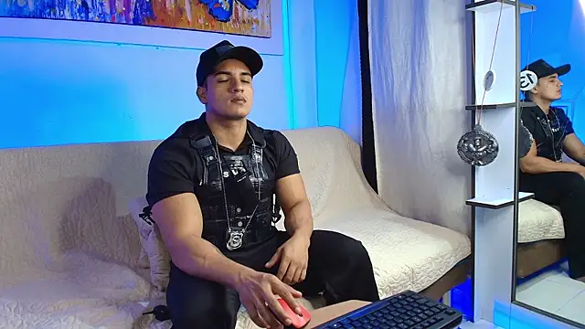 Snapshot of jhon_nicolas chatting on July 18, 2026, 10:02 pm jhon nicolas online show from July 18, 2026, 10:02 pm