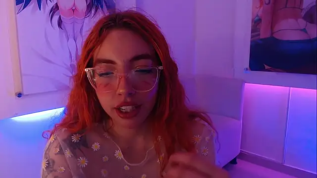 Snapshot of mere_in_redd chatting on June 20, 2026, 12:08 pm mere in redd online show from June 20, 2026, 12:08 pm