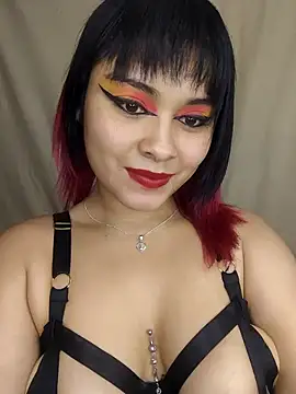 Snapshot of zoe_love18 chatting on March 10, 2026, 4:28 am zoe love18 online show from March 10, 2026, 4:28 am