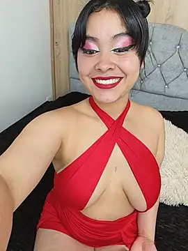 Snapshot of zoe_love18 chatting on July 13, 2026, 1:19 am zoe love18 online show from July 13, 2026, 1:19 am