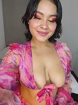 Snapshot of zoe_love18 chatting on July 30, 2026, 11:15 pm zoe love18 online show from July 30, 2026, 11:15 pm