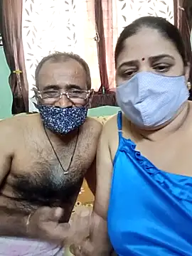 HoneyHush online show from February 9, 2026, 10:52 am