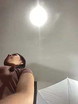 DULCE MARIA EF online show from March 18, 2026, 1:14 pm