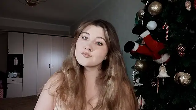 LilyBlum online show from February 3, 2026, 2:22 pm