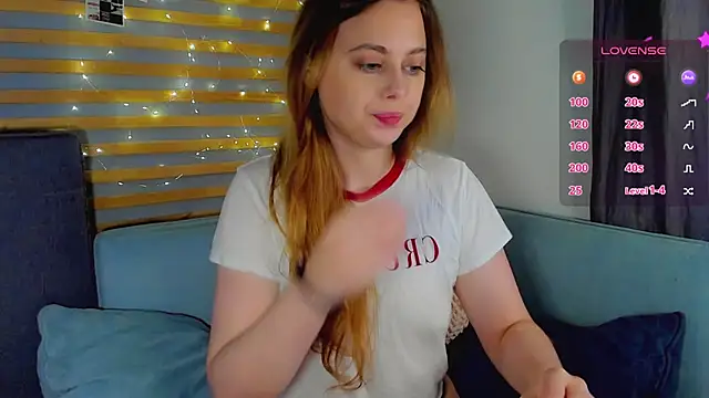Alice Wanderr online show from March 26, 2026, 2:39 am