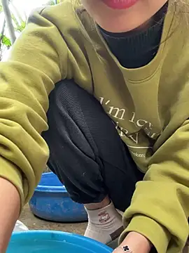 Luna-Kim online show from February 5, 2026, 4:06 am