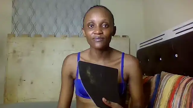 Snapshot of Nawteey_Sandy chatting on April 2, 2026, 10:07 pm Nawteey Sandy online show from April 2, 2026, 10:07 pm