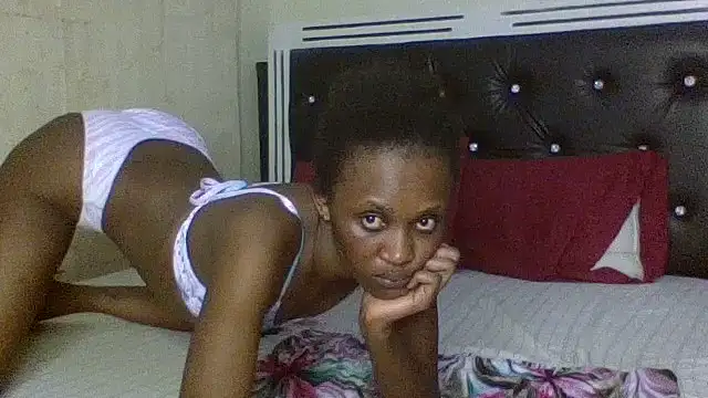 Snapshot of Nawteey_Sandy chatting on May 3, 2026, 11:22 pm Nawteey Sandy online show from May 3, 2026, 11:22 pm
