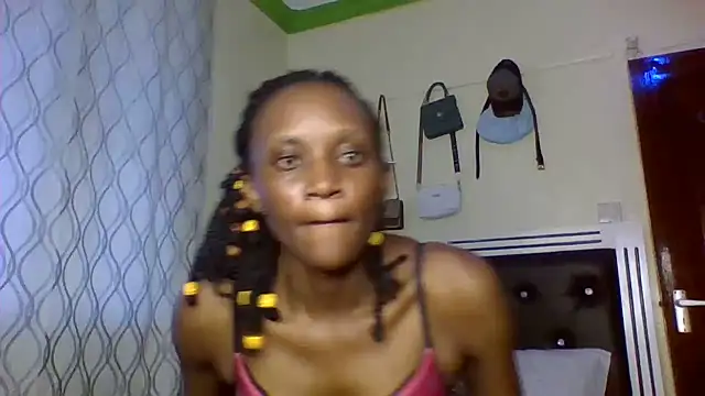Snapshot of Nawteey_Sandy chatting on May 20, 2026, 5:02 am Nawteey Sandy online show from May 20, 2026, 5:02 am