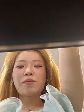 Snapshot of Rabbit-15 chatting on June 6, 2026, 8:08 am Rabbit-15 online show from June 6, 2026, 8:08 am