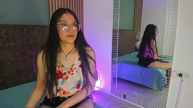 HannaWen  online show from February 21, 2026, 7:59 pm