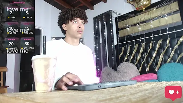 ian smith  online show from June 5, 2026, 11:49 am