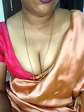 Snapshot of Chinnima143 chatting on March 20, 2026, 6:02 pm Chinnima143 online show from March 20, 2026, 6:02 pm