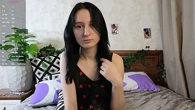 AuburnConfetti online show from February 6, 2026, 6:11 pm