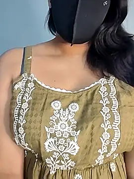 70upqm online show from June 15, 2026, 1:13 pm