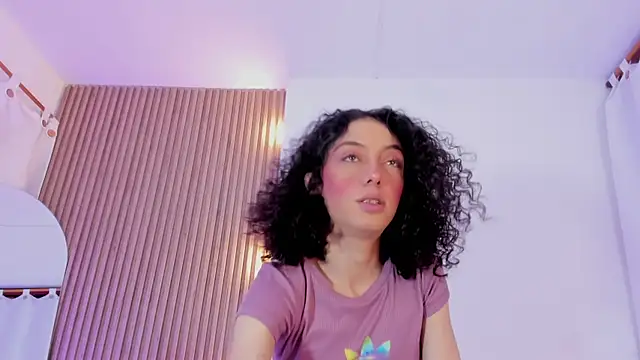 Curlyweeds1 online show from February 4, 2026, 12:44 pm