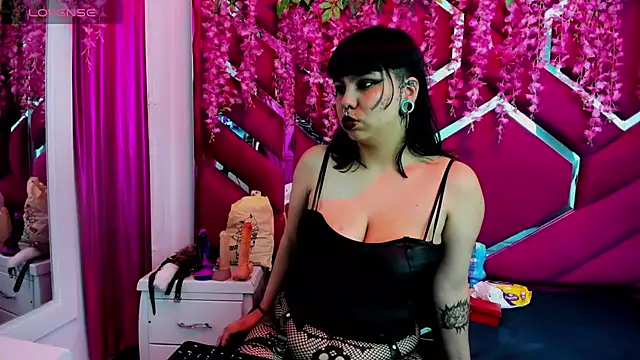 Snapshot of vanesa_bobs chatting on May 20, 2026, 3:02 am vanesa bobs online show from May 20, 2026, 3:02 am