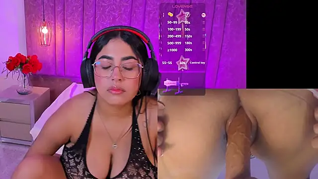 MarihanFerrer online show from March 12, 2026, 9:21 pm