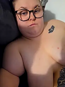 Tallulah-Rose-xoxo online show from February 1, 2026, 11:36 pm