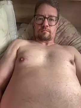 Snapshot of twankletoes1234 chatting on April 2, 2026, 2:47 pm twankletoes1234 online show from April 2, 2026, 2:47 pm