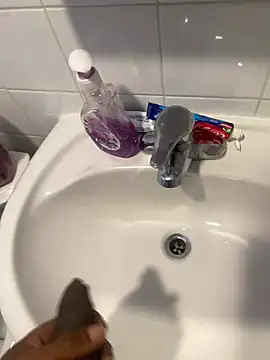 athenababy828 online show from February 16, 2026, 7:26 am