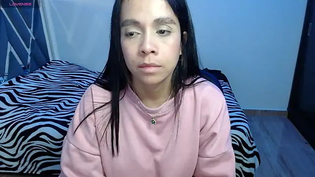 paula lopez   online show from April 23, 2026, 10:01 pm