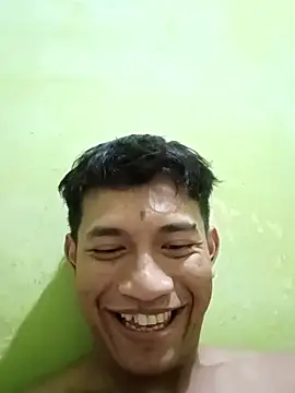 gigoloindo86 online show from February 3, 2026, 12:42 am