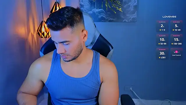 AndresRodriguez1 online show from April 25, 2026, 1:41 am