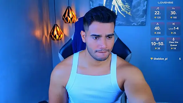 AndresRodriguez1 online show from May 3, 2026, 12:33 pm